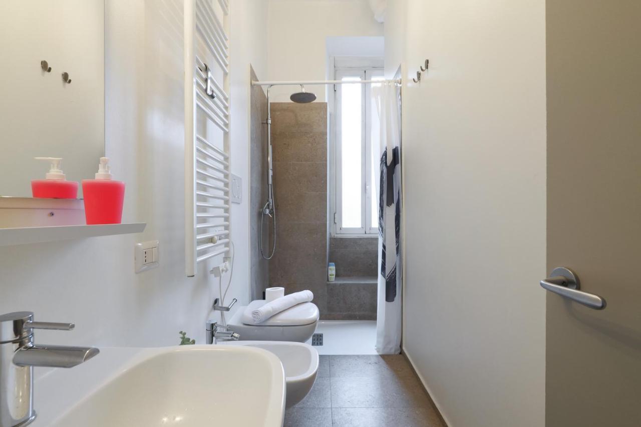 Primopiano - Giacosa Apartment Milan Luaran gambar